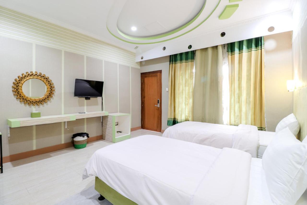 Hotel Sartini Jogja 3*